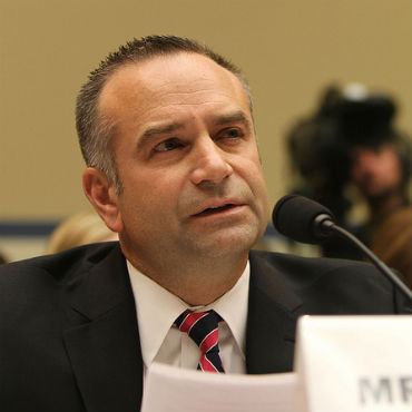 GAO's David A. Powner, Director of Information Technology Management Issues, testifies before the House Oversight Committee on Nov. 13, 2013
