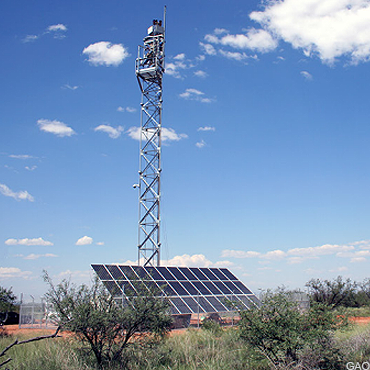 Integrated Fixed Surveillance Tower in Arizona (Photo by GAO)